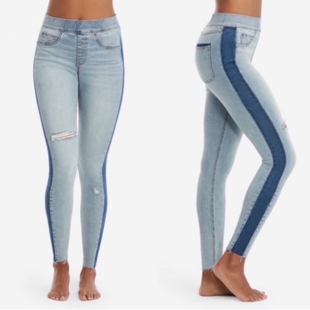 SPANX Distressed Skinny Jeans With Side Stripe‎ In Light Wash Size S